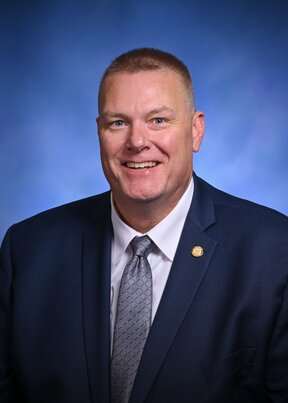 Photo of Rep. Ron Robinson